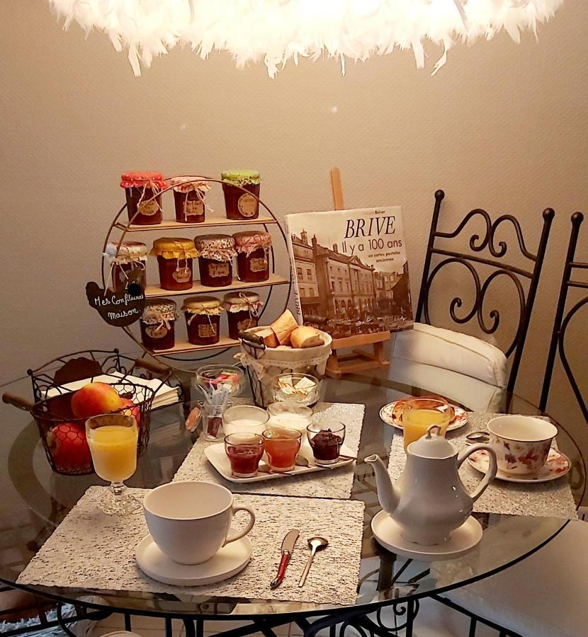 Chambre Climatisee Au Coeur De Brive Avec Televiseur Connecte Wifi Netflix 외부 사진
