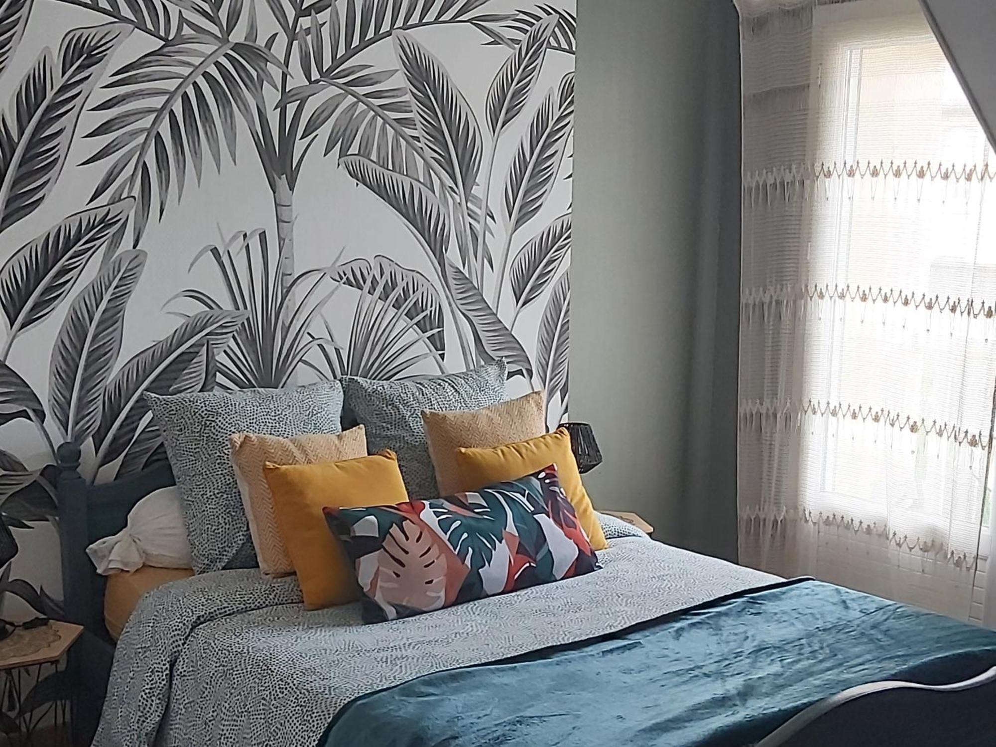 Chambre Climatisee Au Coeur De Brive Avec Televiseur Connecte Wifi Netflix 외부 사진